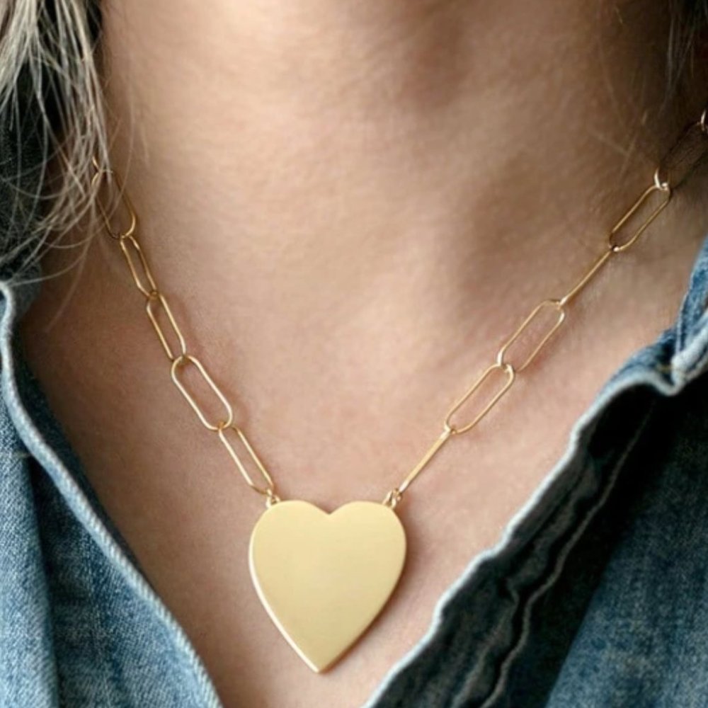 Kris Nations Large Gold Heart Pendant-Link Chain